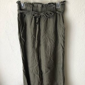 Paper bag pants